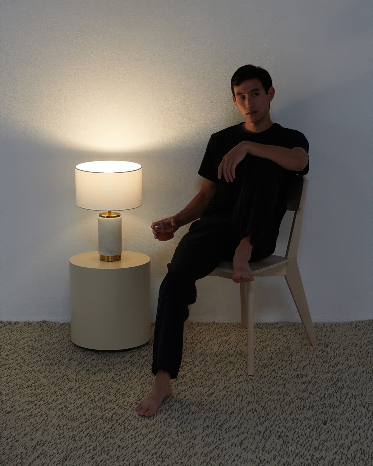 Arden USB Table Lamp - Image 3