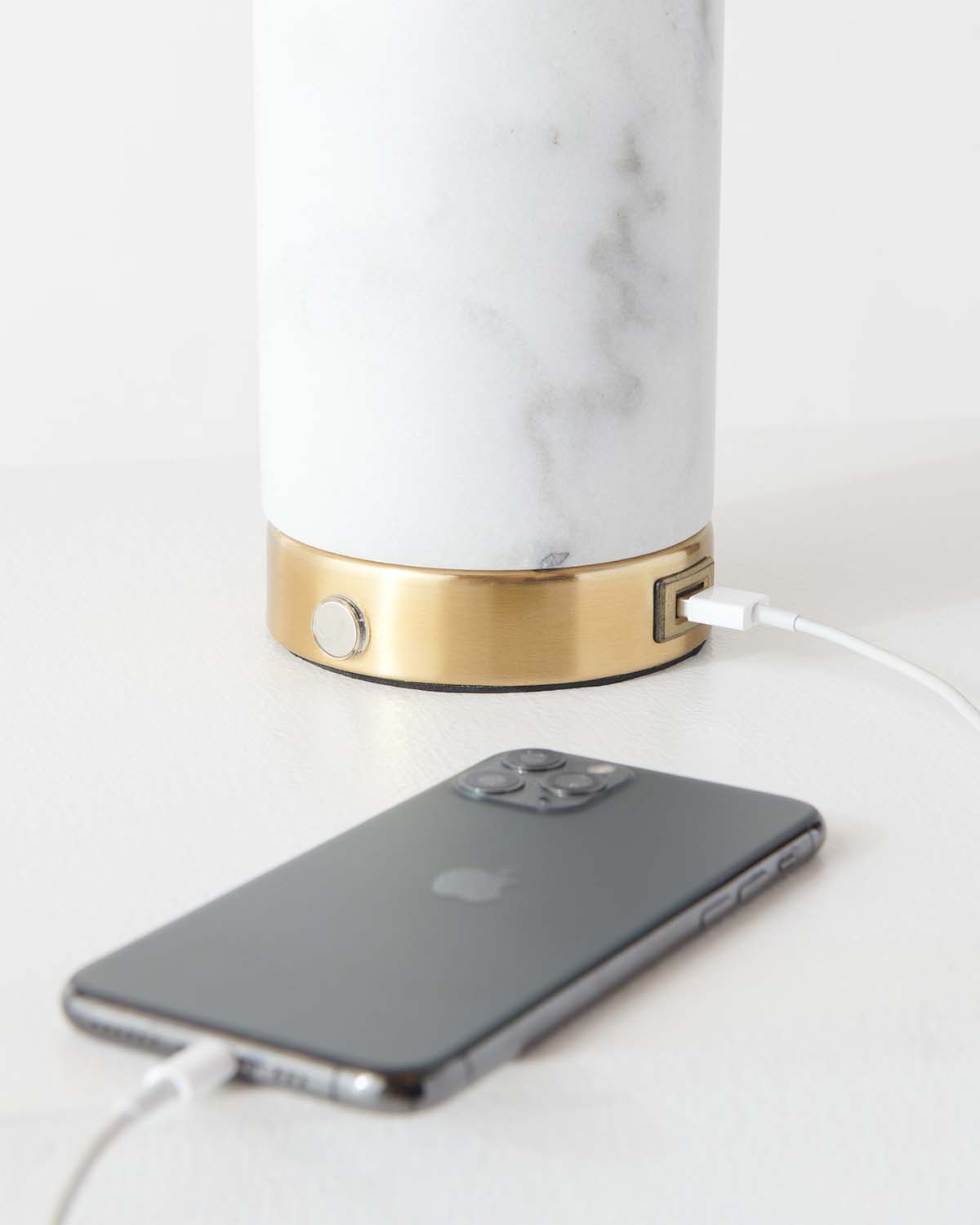 Aspen USB Table Lamp - Image 5