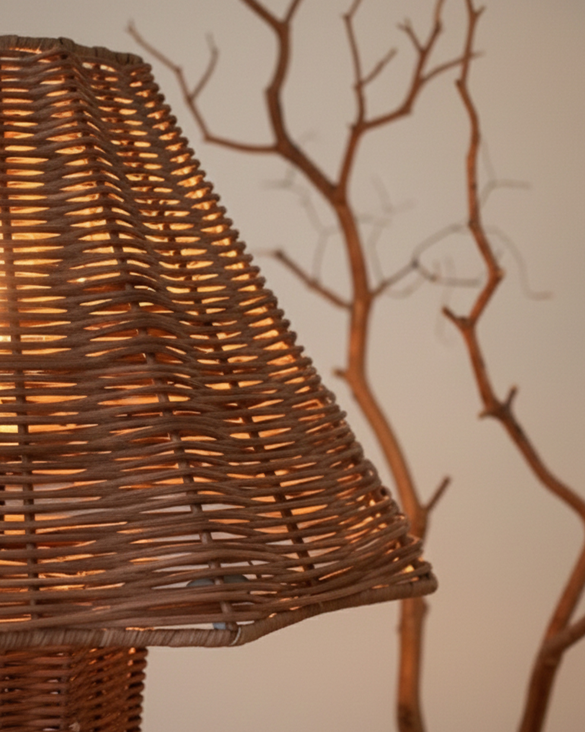 Leon Table Lamp - Image 4