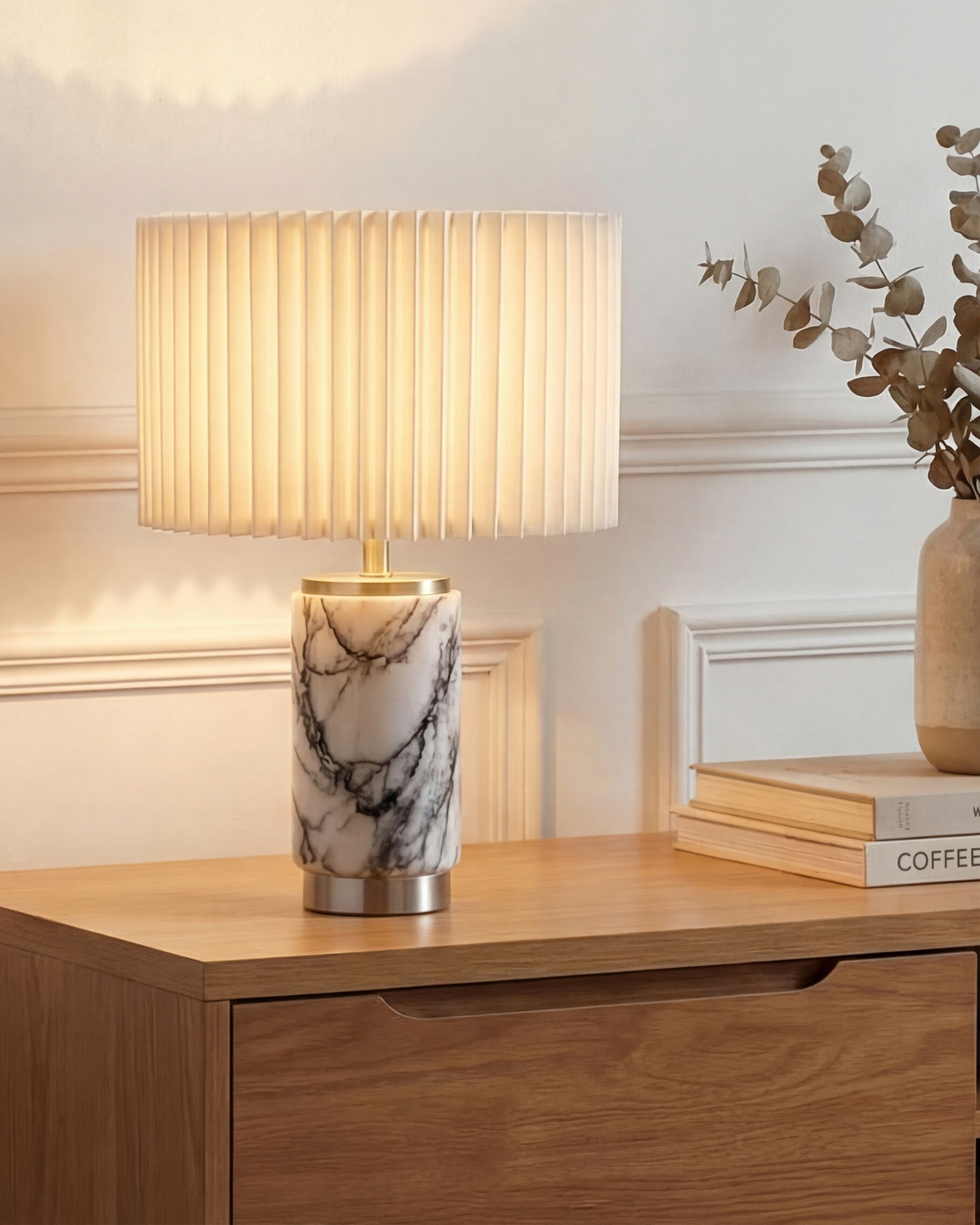 Arden USB Table Lamp - Image 9