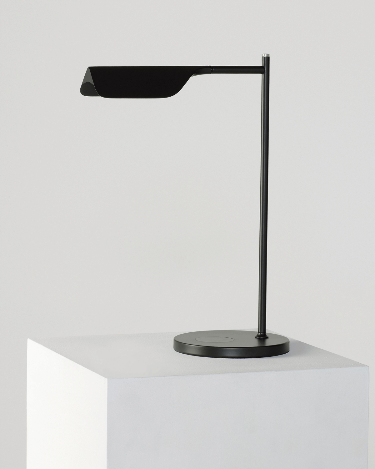 Leaf Table Lamp - Image 2