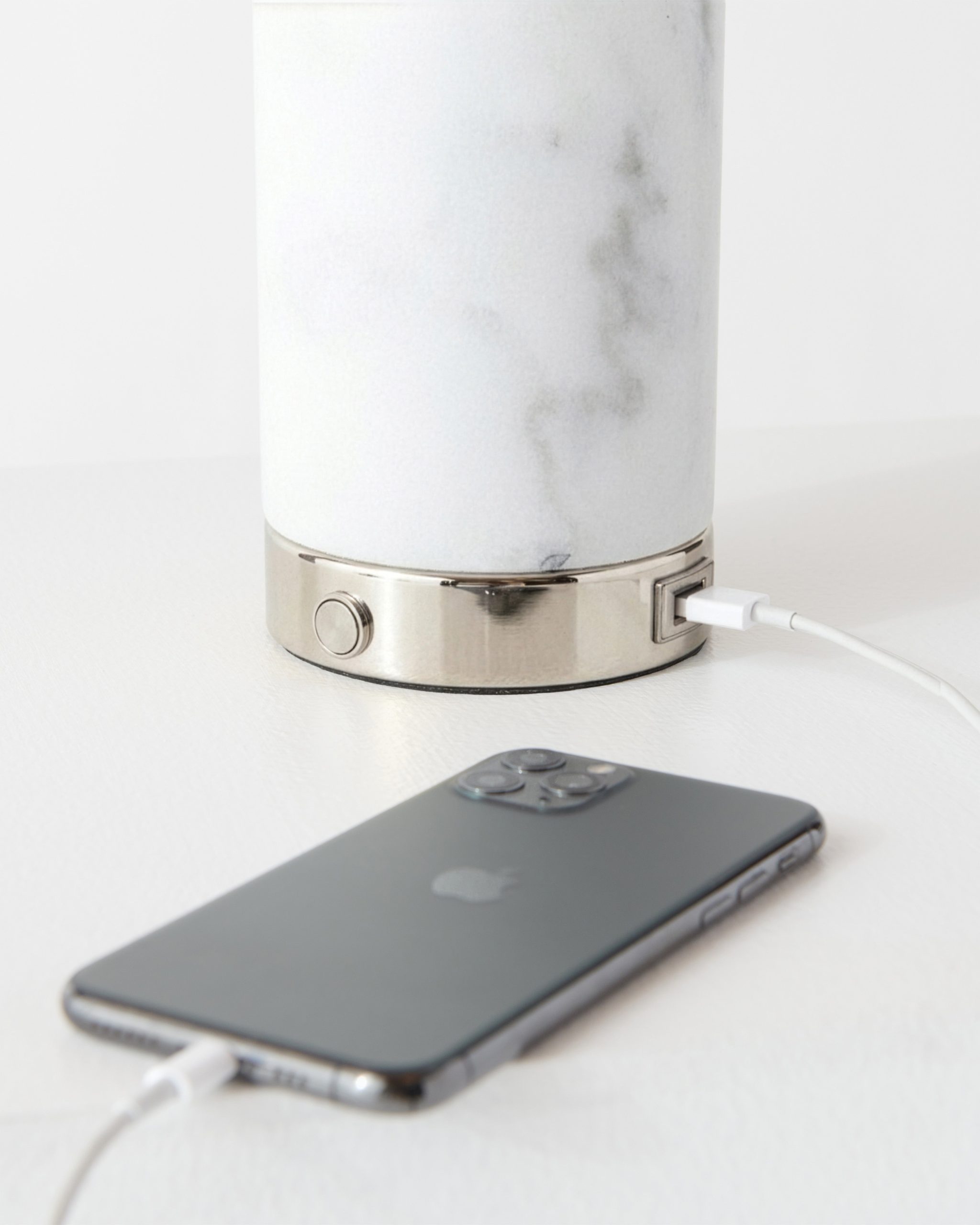 Aspen USB Table Lamp - Image 11