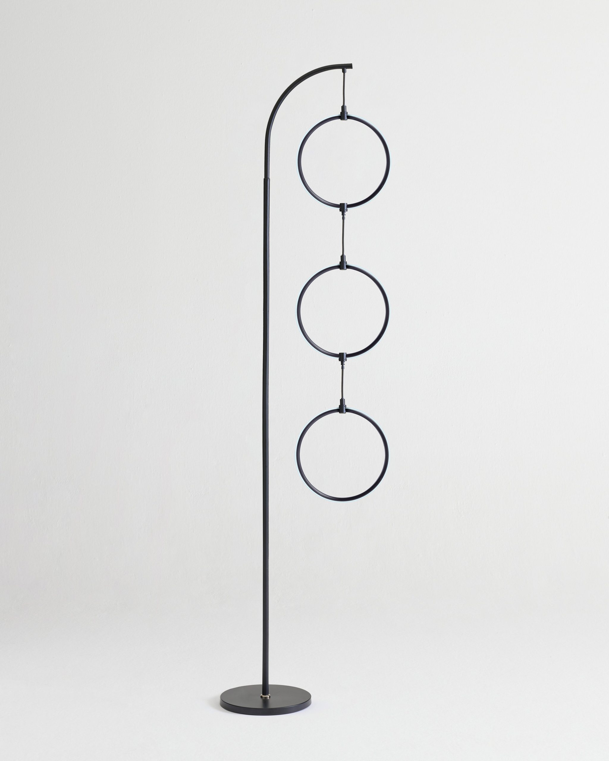 Nova RGB Floor Lamp - Image 2