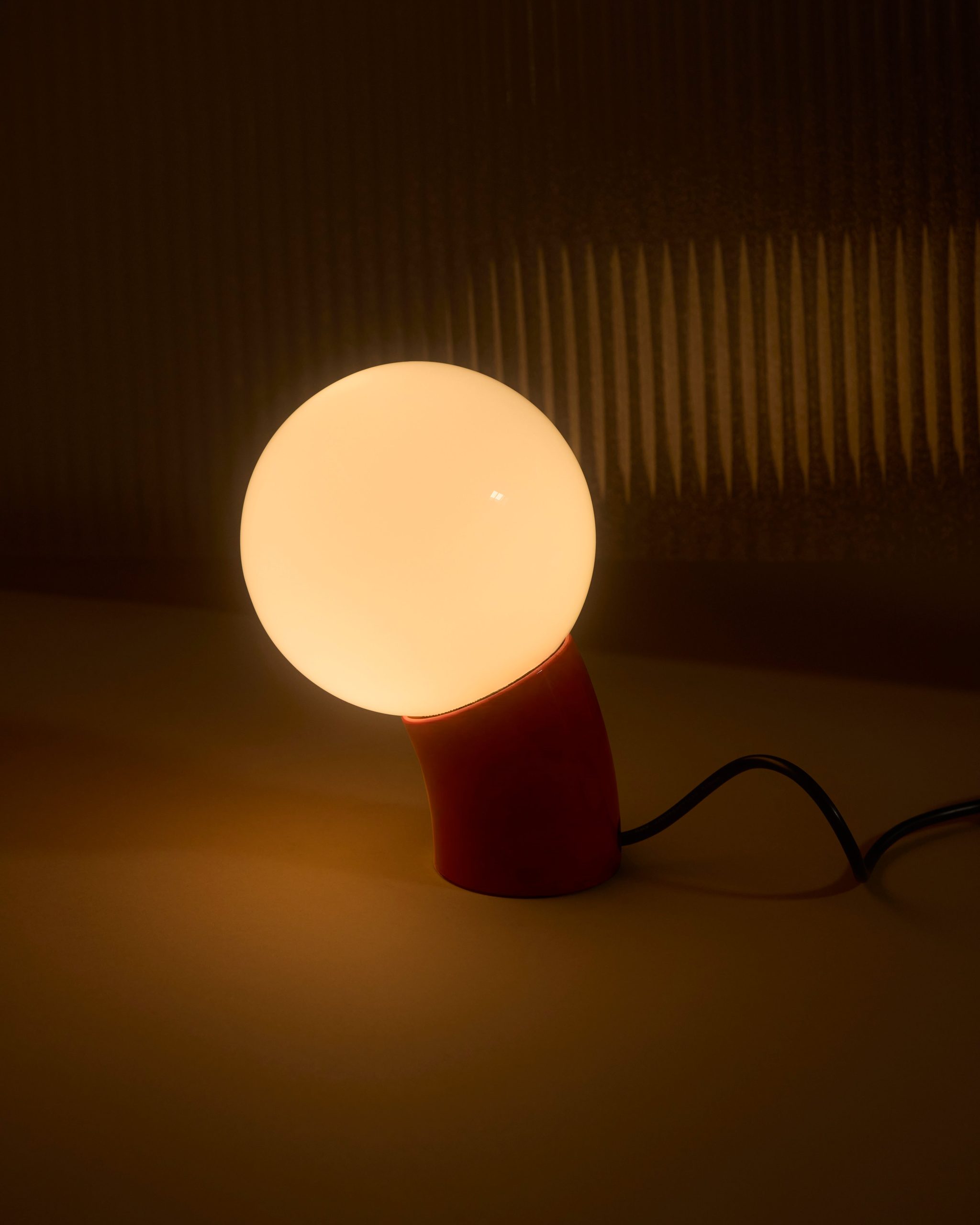 Vino Table Lamp - Image 3