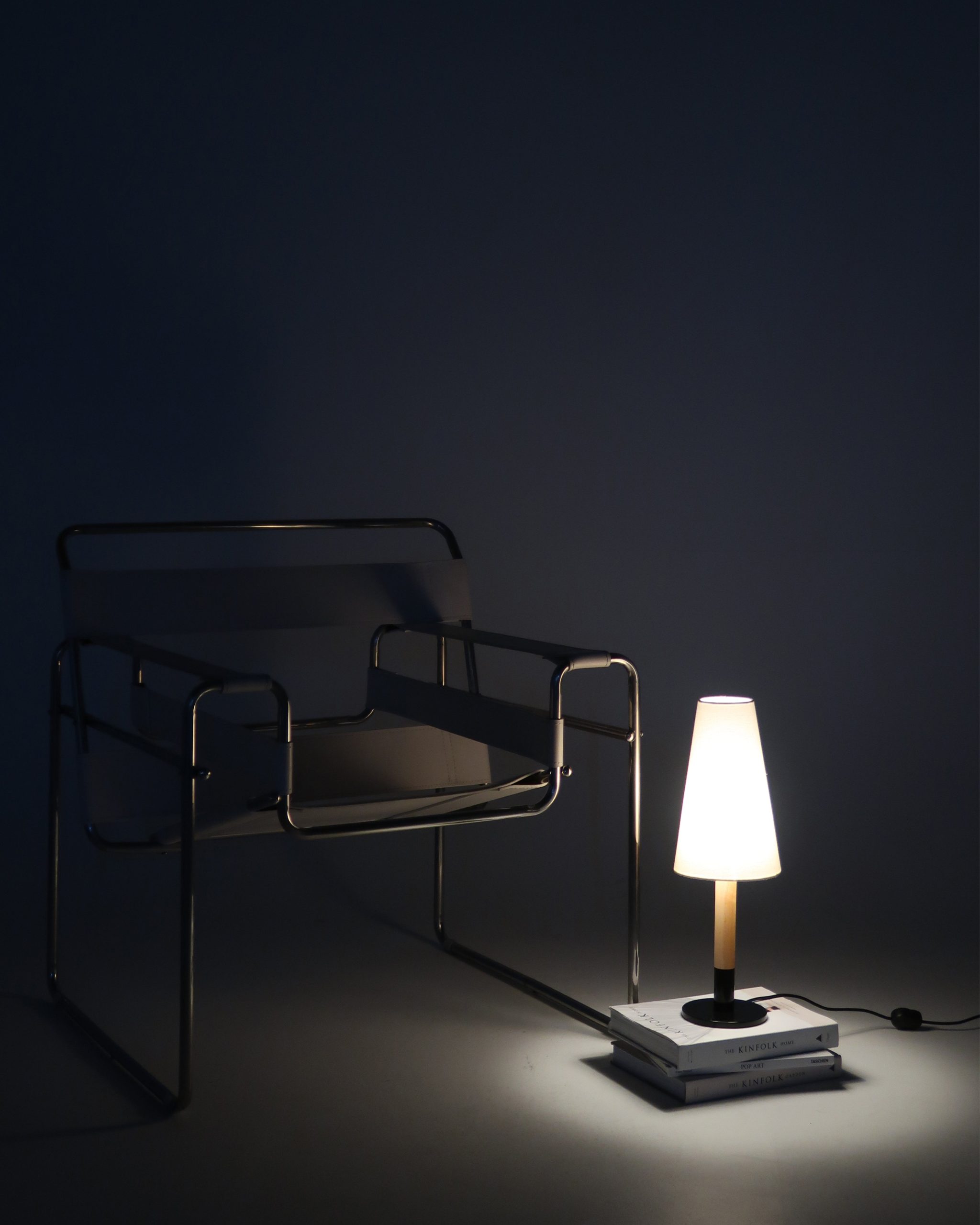 Arthur Table Lamp - Image 4