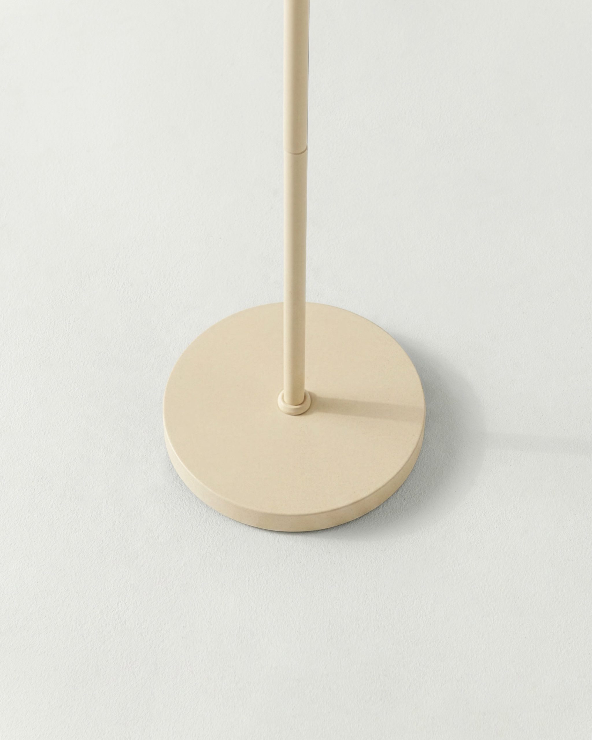Swoop Floor Lamp - Image 9